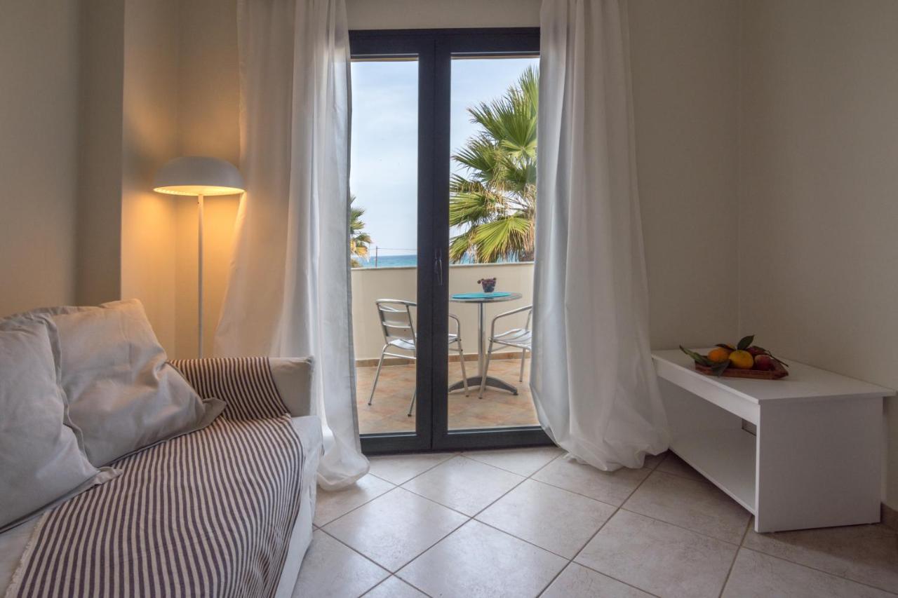 Gt Beach Máleme Ngoại thất bức ảnh